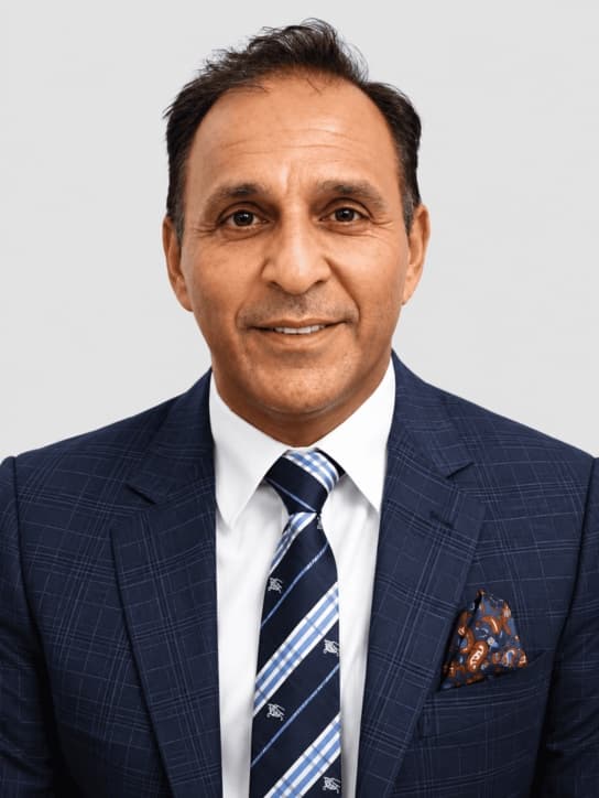 Portrait of Dinesh Garg