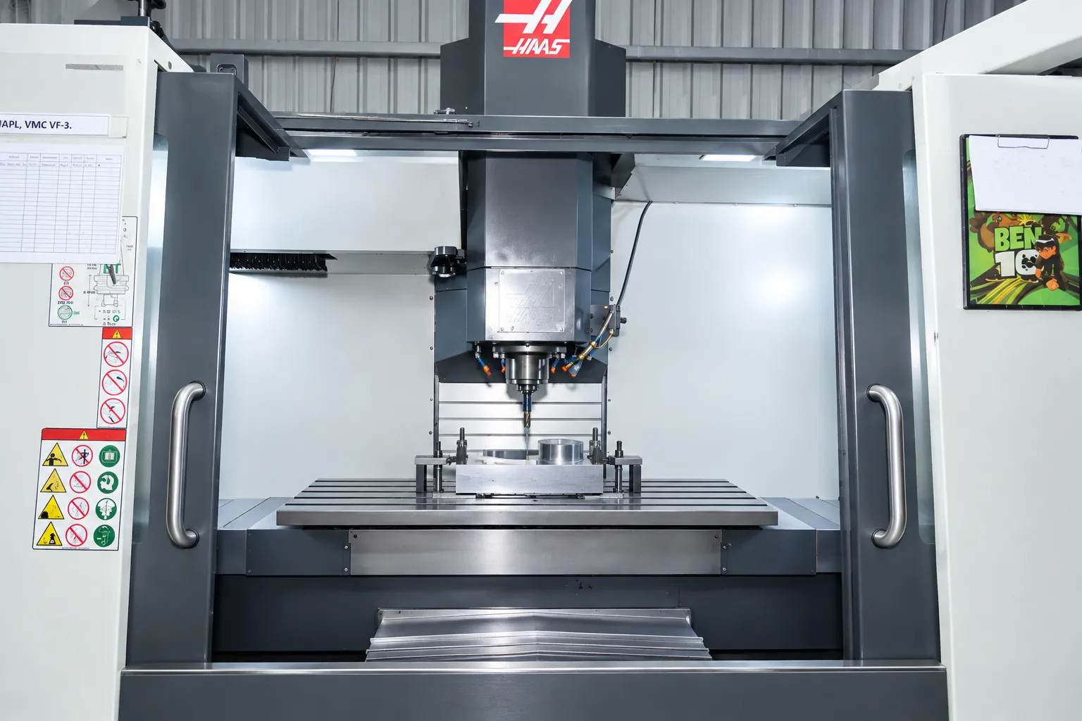 Haas vertical machining centre