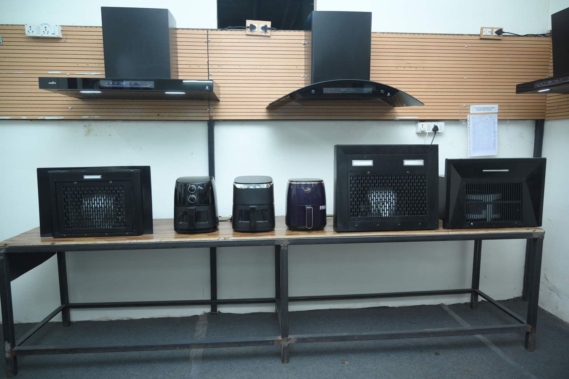 Air fryers in the sample room